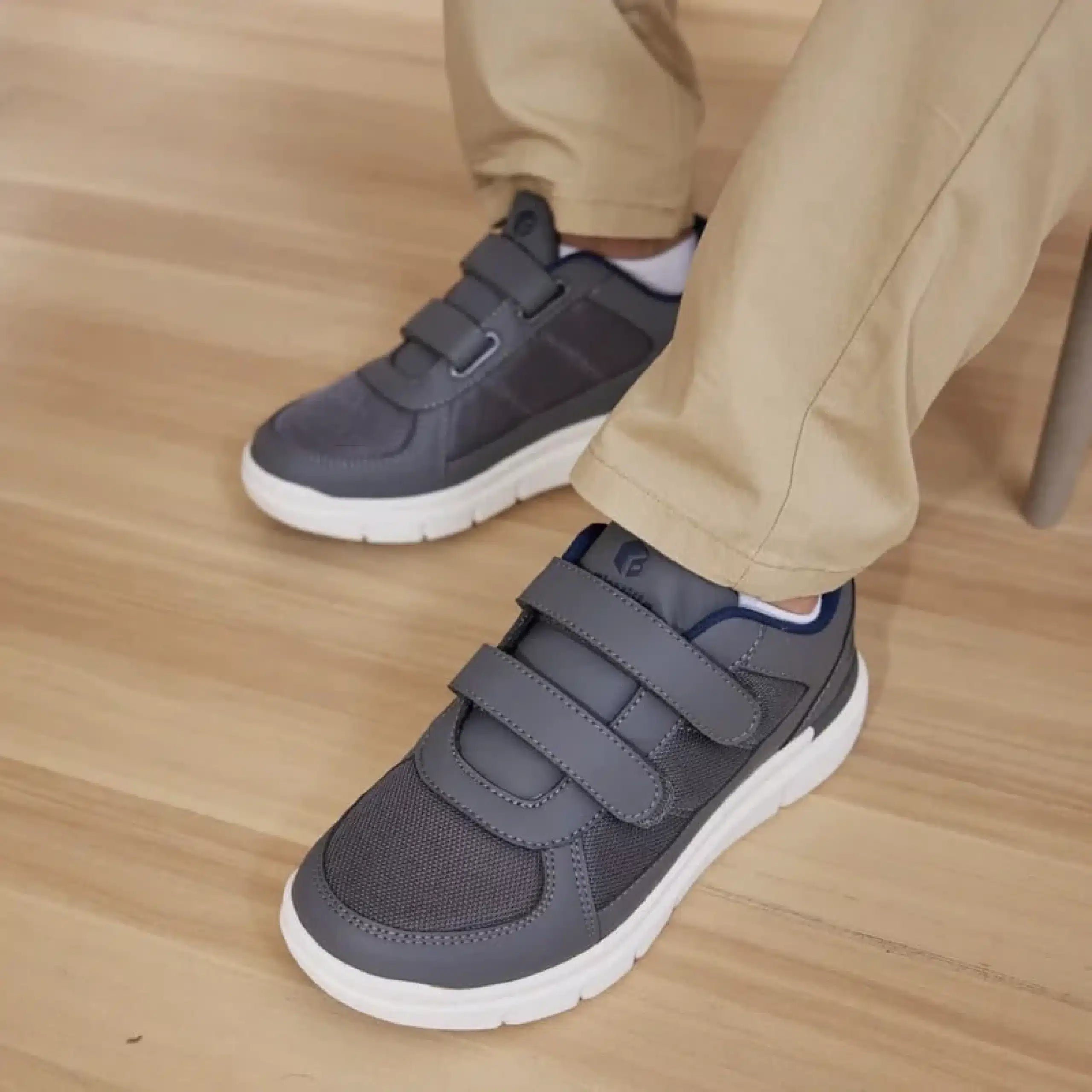 FitVille Men's EasyTop Duo Strap Diabetic Shoes